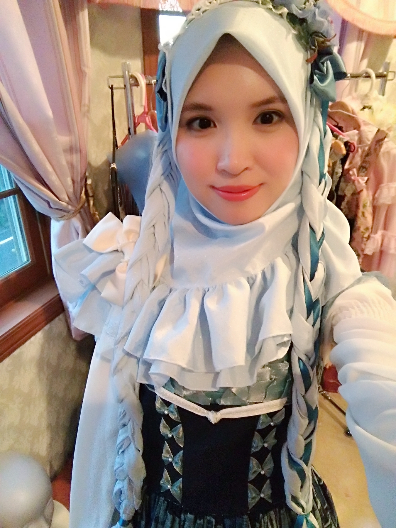 Let’s Enjoy Lolita Cute World! “Muslim Lolita Fashion Show” and “Lolita